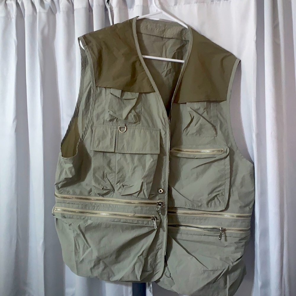 VEST!!!